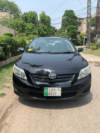 toyota-corolla-altis-x-manual-16-big-8