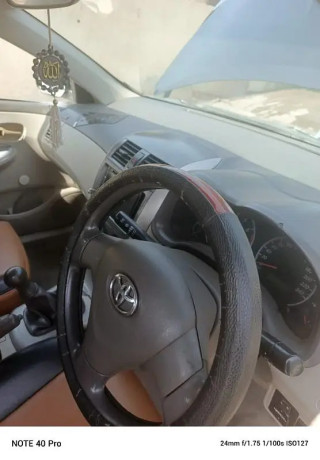toyota-corolla-xli-2010-big-2