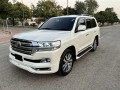 toyota-land-cruiser-zx-2016-small-6
