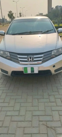 honda-city-2013-model-in-genuine-condition-big-0