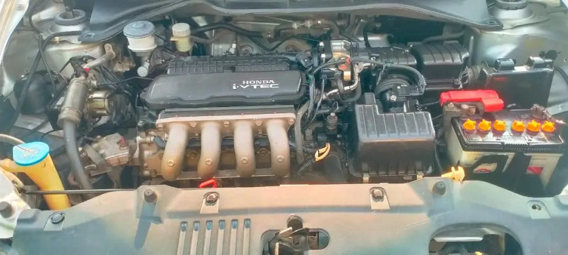 honda-city-2013-model-in-genuine-condition-big-4