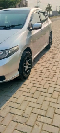 honda-city-2013-model-in-genuine-condition-big-7
