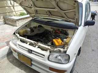 daihatsu-cuore-2009
