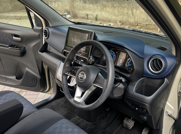nissan-dayz-highway-star-2023-model-fresh-import-2025-big-12