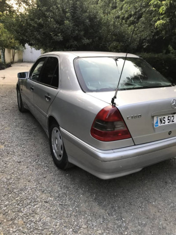 mercedes-benz-c-class-c180-amg-big-1