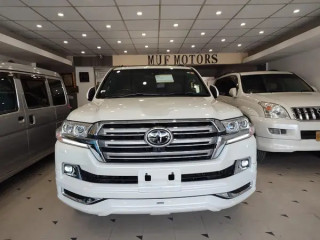 toyota-land-cruiser-zx-2016