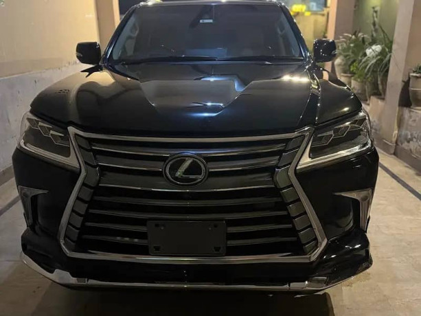 lexus-lx-series-lx570-2016-big-4