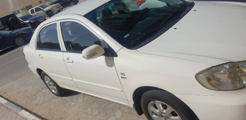 toyota-corolla-altis-x-cvt-i-18-big-3