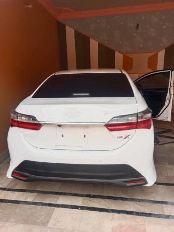 toyota-corolla-altis-16-x-cvt-i-special-edition-big-2