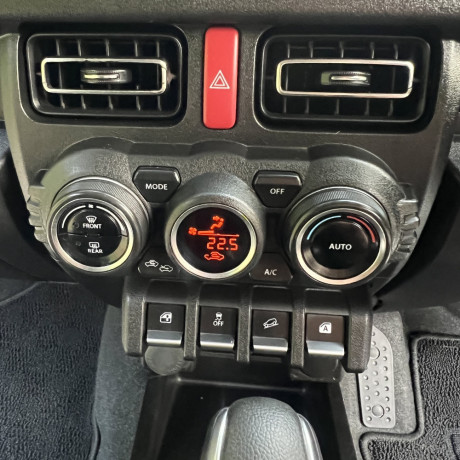 suzuki-jimny-2019-model-big-14