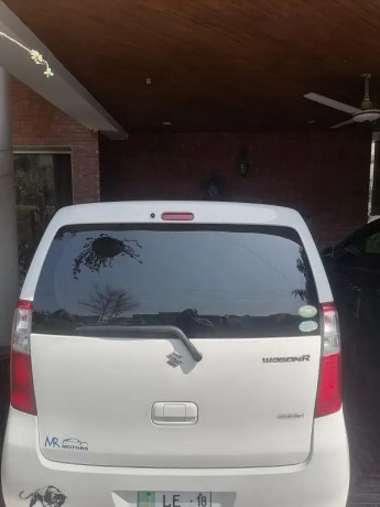 suzuki-wagon-r-2015-big-2