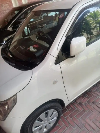 suzuki-wagon-r-2015-big-1