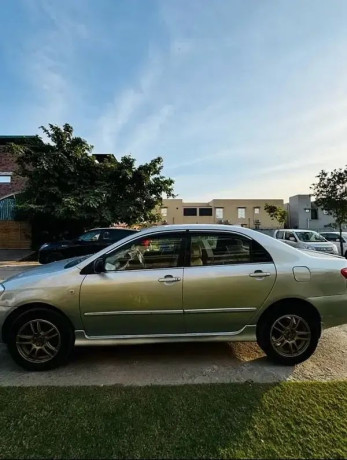 toyota-corolla-altis-16-x-cvt-i-big-8