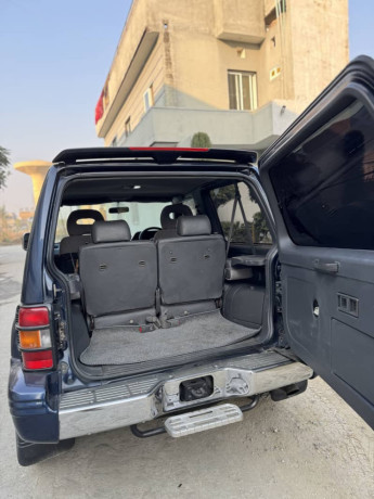 toyota-land-cruiser-big-1