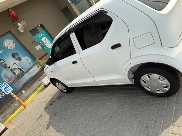 suzuki-alto-vxr-big-2