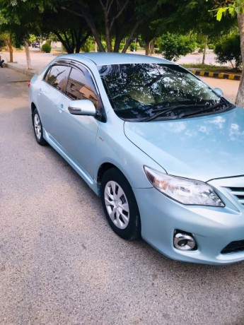 toyota-corolla-altis-16-x-cvt-i-big-1