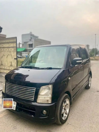 suzuki-wagon-r-2014-big-2