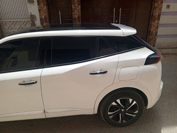 peugeot-2008-active-2022-big-15