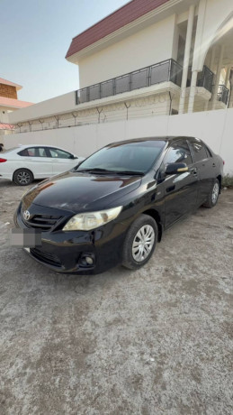 toyota-corolla-xli-2009-big-2