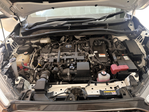 toyota-corolla-cross-hev-x-big-8