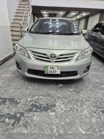 toyota-corolla-gli-2014-big-5