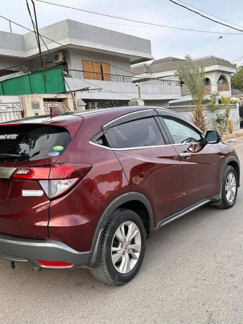 honda-vezel-2014-2017-big-4