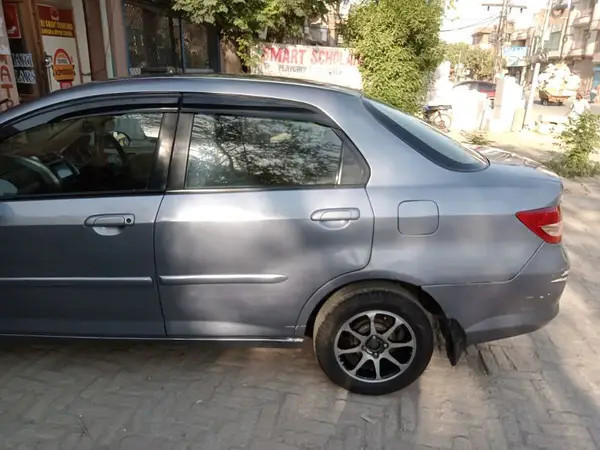 honda-city-12l-cvt-big-2