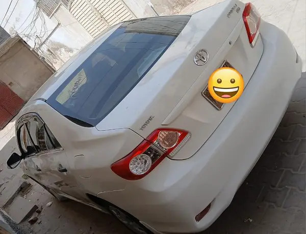 toyota-corolla-altis-x-cvt-i-18-big-2
