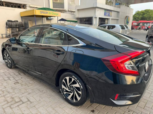 honda-civic-oriel-big-3