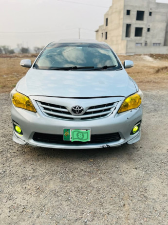 toyota-corolla-altis-16-x-cvt-i-big-4
