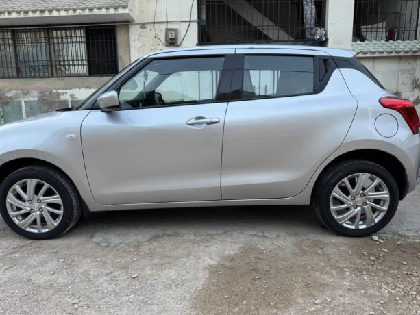 suzuki-swift-gl-big-5