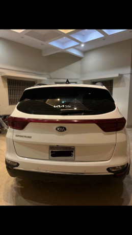 kia-sportage-fwd-2022-big-4