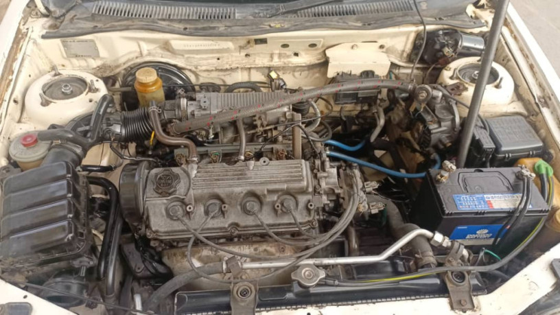 suzuki-baleno-2005-big-5