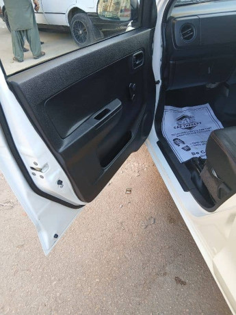 suzuki-alto-2022-big-9