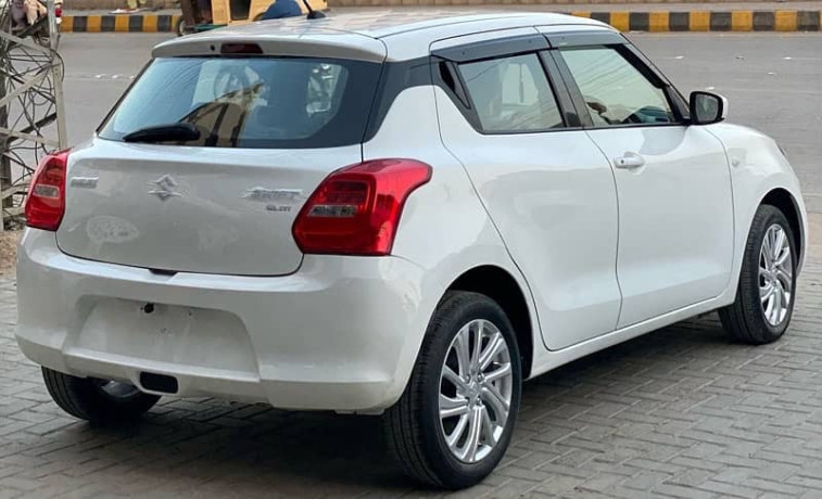 suzuki-swift-2022-big-7