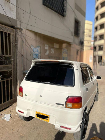 daihatsu-cuore-2012-big-5