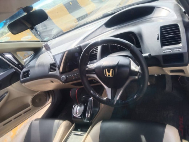 honda-civic-oriel-big-8