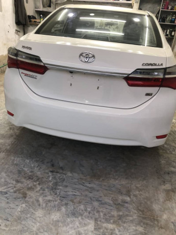 toyota-crolla-gli-2019-automatic-big-3