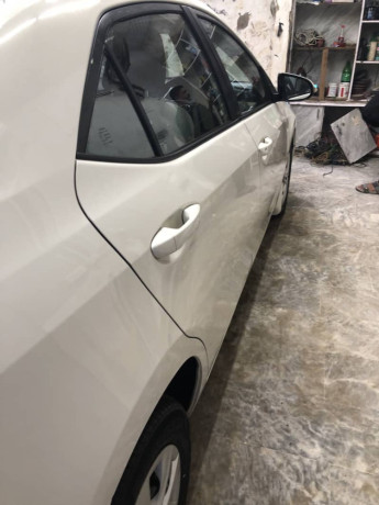 toyota-crolla-gli-2019-automatic-big-1