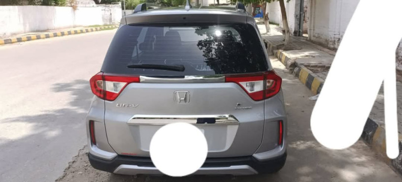 honda-br-v-i-vtec-s-big-6