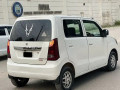 suzuki-wagon-r-2022-small-4