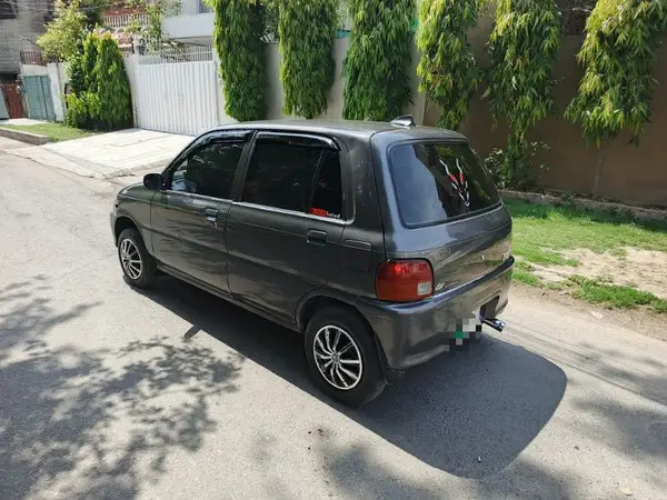 daihatsu-cuore-big-2