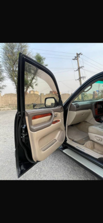 land-cruiser-v8-cygnus-car-full-good-condition-100-big-10