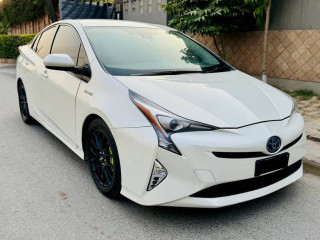 toyota-prius-20162019