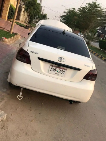 toyota-belta-2006-big-4