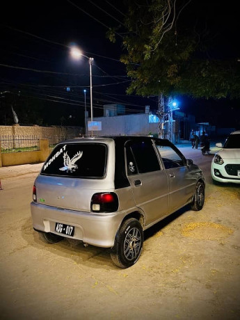 daihatsu-cuore-2009-big-5