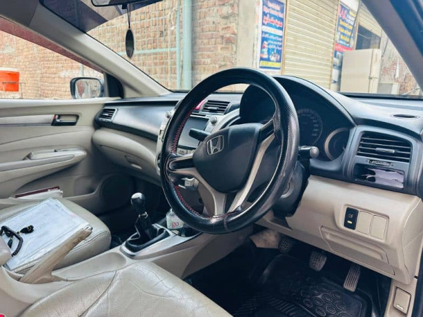 honda-city-aspire-model-2014-big-4