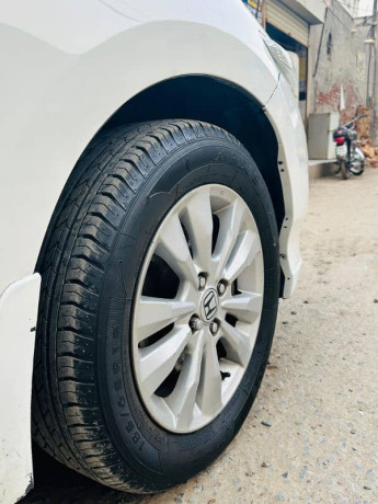 honda-city-aspire-model-2014-big-12