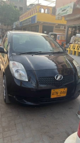 toyota-vitz-2010-big-1