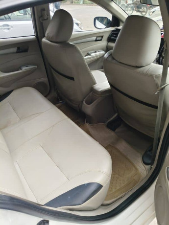 honda-city-2018-big-11